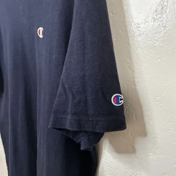Vintage Champion T-Shirt Large Navy Blue Embroidered Logo - Picture 2 of 5